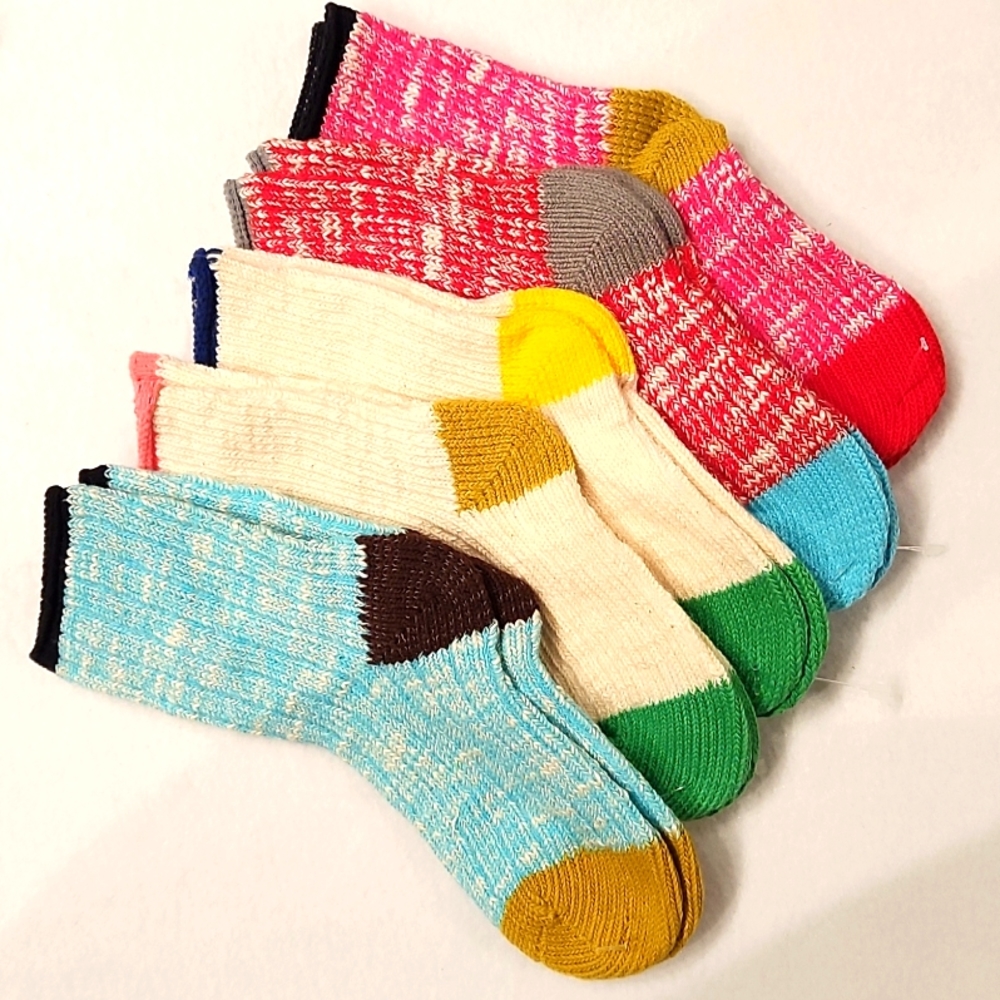 L4 BOYS NEW KNITTED SOCKS SIZE 4-6 WARM ASSORTED COLORS 5 PAIRS